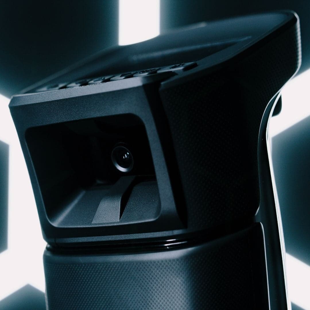 Uneekor EYE MINI Launch Monitor thumbnail 7