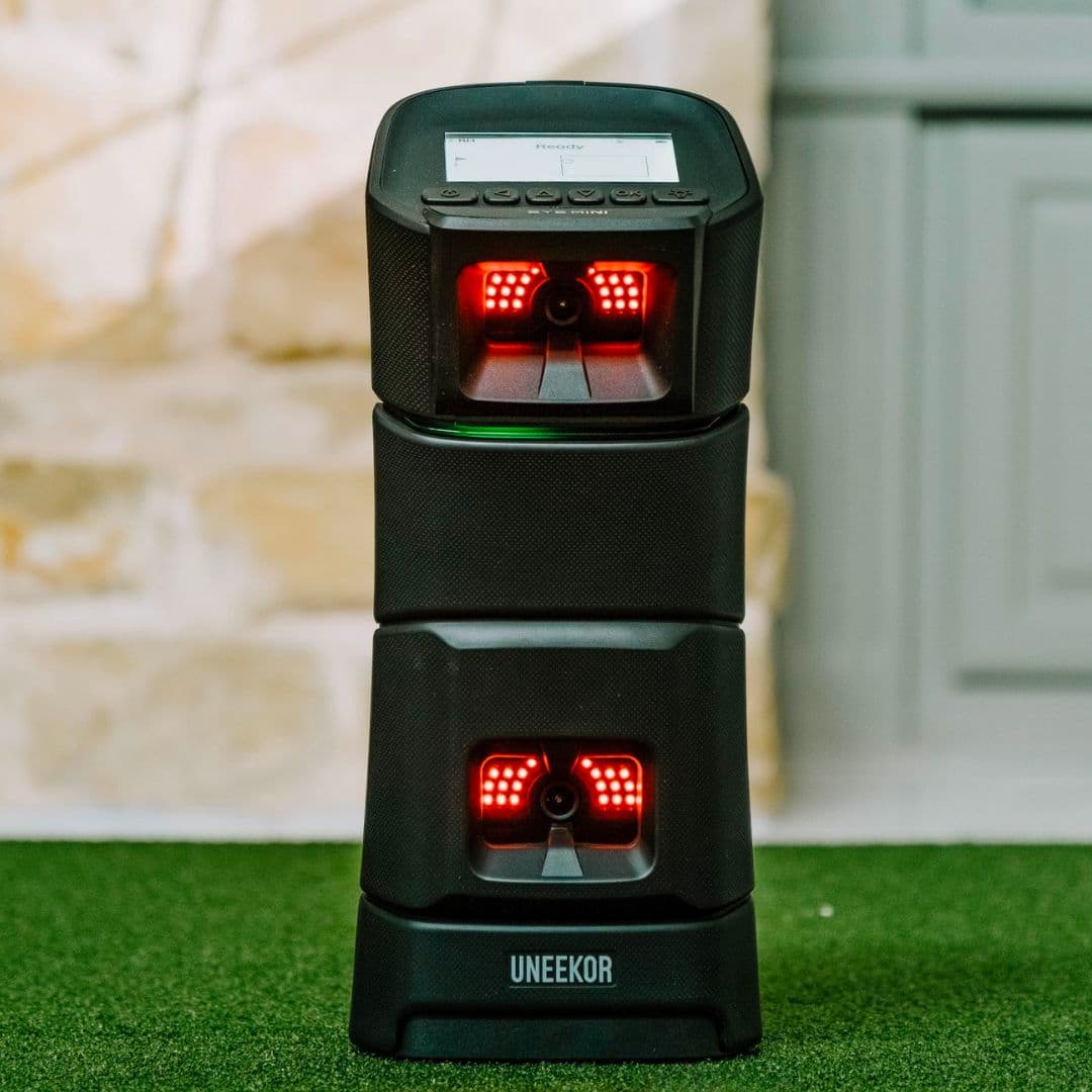 Uneekor EYE MINI Launch Monitor thumbnail 2